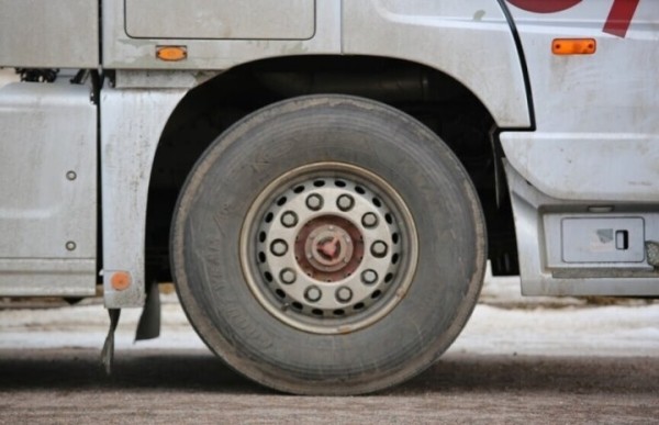 Польский перевозчик для экономии топлива снизил скорость автопарка. Помогает? Польский перевозчик для экономии топлива снизил скорость автопарка. Помогает?