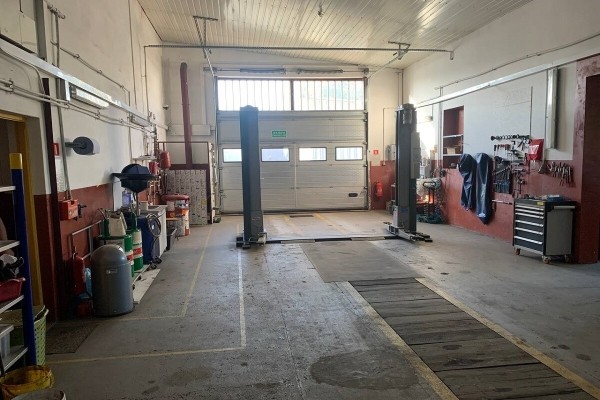 Белорус открыл в Варшаве сразу 2 автосервиса. Как у него теперь дела? Белорус открыл в Варшаве сразу 2 автосервиса. Как у него теперь дела?