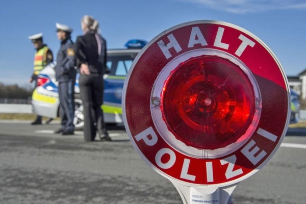 В Германии задержали авто с белорусом, украинцем и тремя индийцами