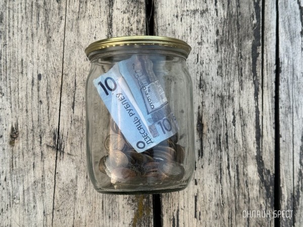 Посмотрели, какие вакансии доступны белорусам с зарплатой в 10 000 рублей Посмотрели, какие вакансии доступны белорусам с зарплатой в 10 000 рублей